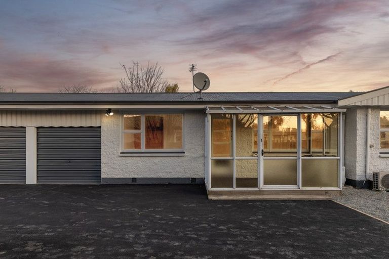 Photo of property in 2/83 Cranford Street, St Albans, Christchurch, 8014