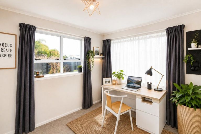 Photo of property in 24 Gordon Street, Mangapapa, Gisborne, 4010