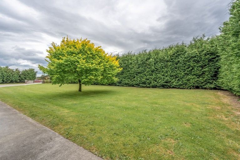 Photo of property in 156 Black Road, Otatara, Invercargill, 9879