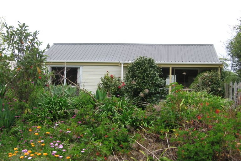 Photo of property in 9 Grange Road, Hahei, Whitianga, 3591