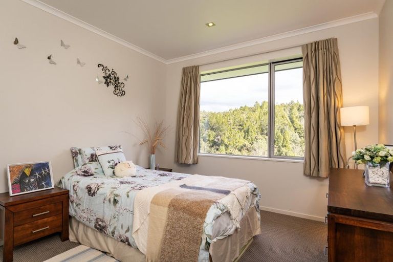 Photo of property in 93 West Ridge Road, Maunu, Whangarei, 0110