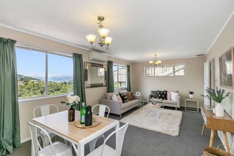 Photo of property in 7a Randolph Road, Crofton Downs, Wellington, 6035