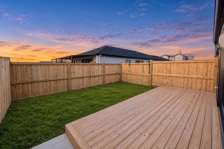 Photo of property in 22 Waimarie Road, Whenuapai, Auckland, 0618