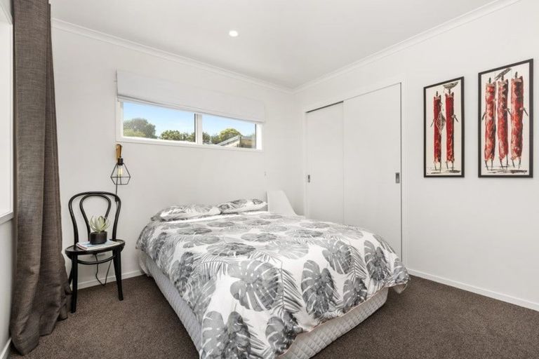 Photo of property in 30 Uenuku Avenue, Raglan, 3225