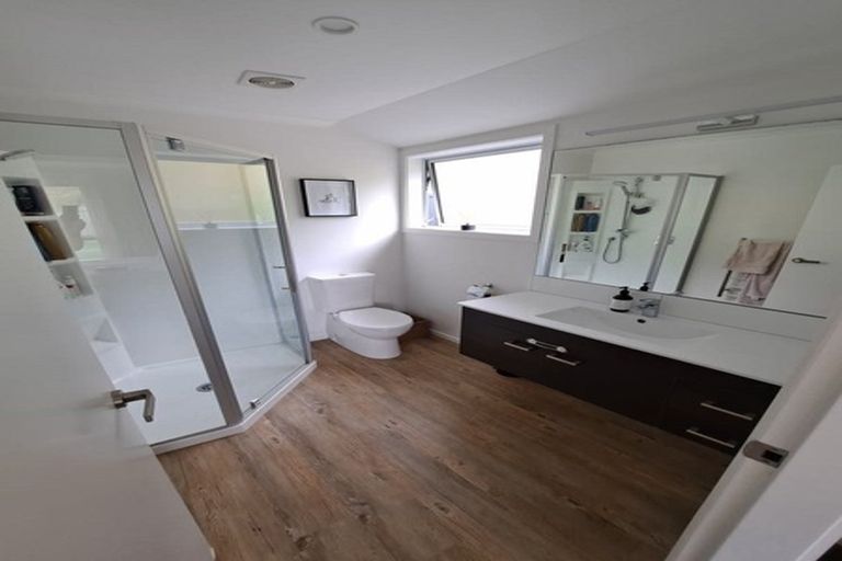 Photo of property in 35 Banks Boulevard, Whitby, Porirua, 5024