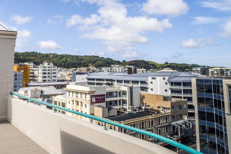 Photo of property in Maison Cabriole Building, 3/60 Courtenay Place, Te Aro, Wellington, 6011