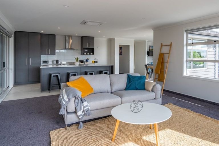 Photo of property in 7 Caterer Lane, Paraparaumu, 5032