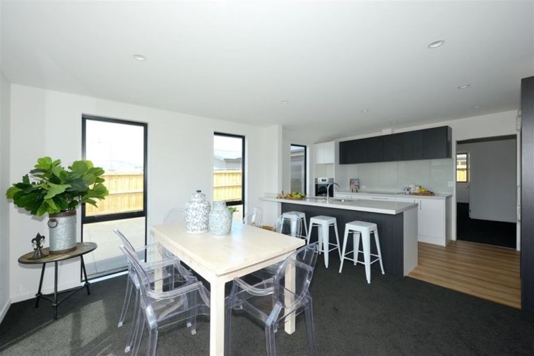 Photo of property in 2 Billington Drive, Halswell, Christchurch, 8025