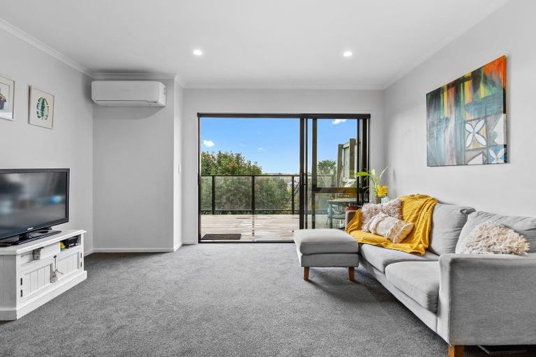 Photo of property in 9/14 Ruakiwi Road, Hamilton Lake, Hamilton, 3204