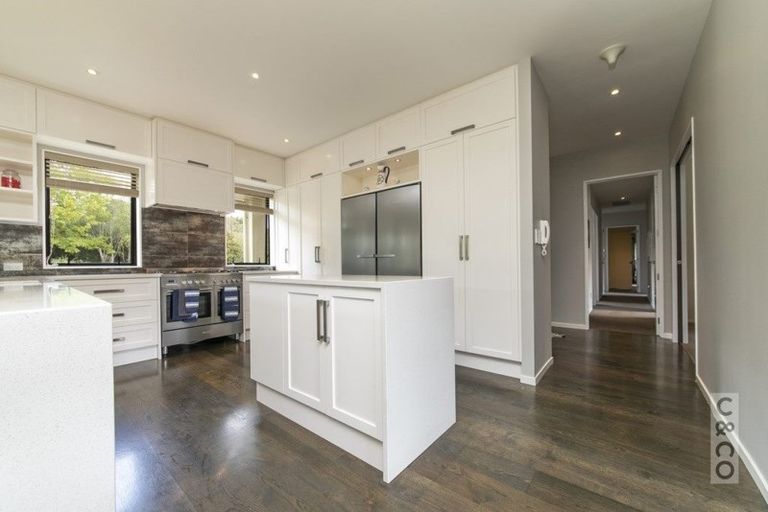 Photo of property in 1030 Peak Road, Helensville, 0875