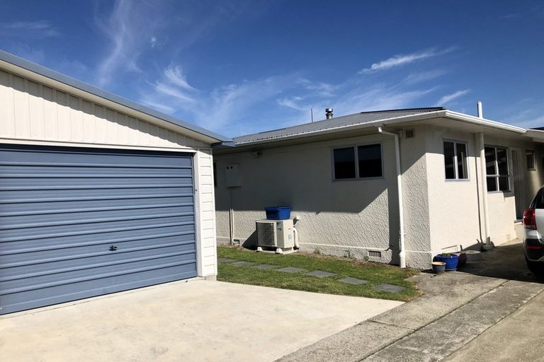 Photo of property in 2 Todd Place, Richmond, 7020