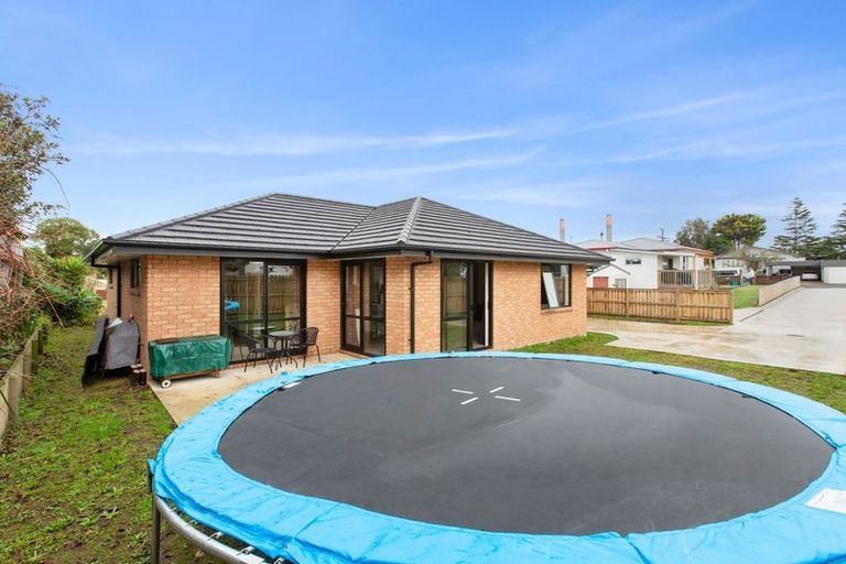 Photo of property in 160a Hakanoa Street, Huntly, 3700