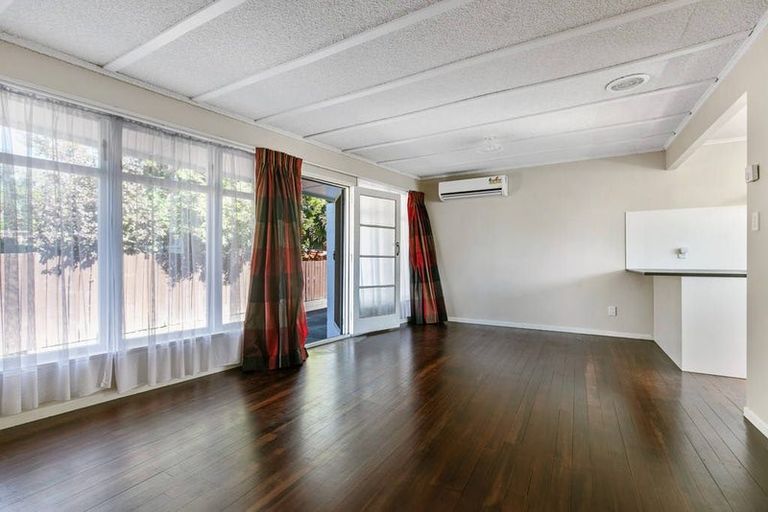 Photo of property in 366a Great South Road, Opaheke, Papakura, 2113