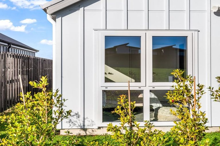 Photo of property in 14 Bittern Road, Te Kauwhata, 3710