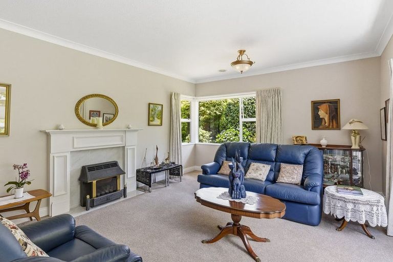 Photo of property in 9 Maple Lane, Waikanae, 5036