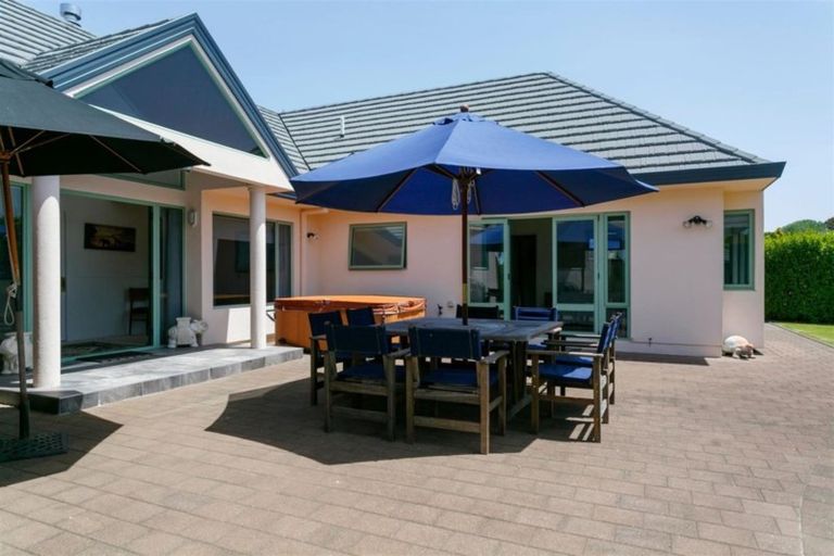 Photo of property in 5 Kahurangi Drive, Rangatira Park, Taupo, 3330