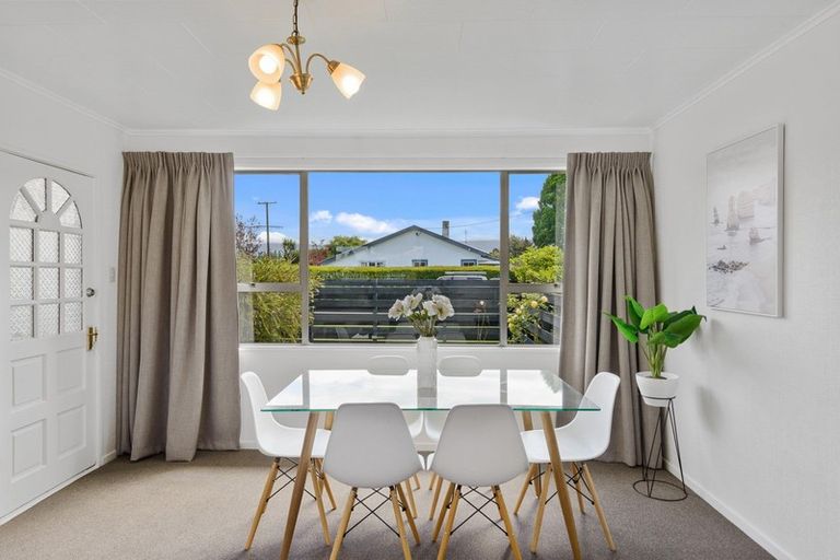 Photo of property in 2 Queen Street, Springfield, 7681