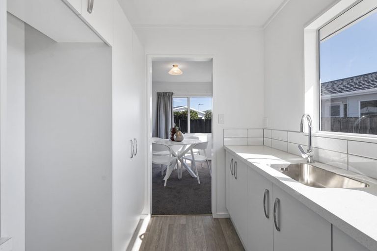 Photo of property in 35 Jupiter Street, Milson, Palmerston North, 4414