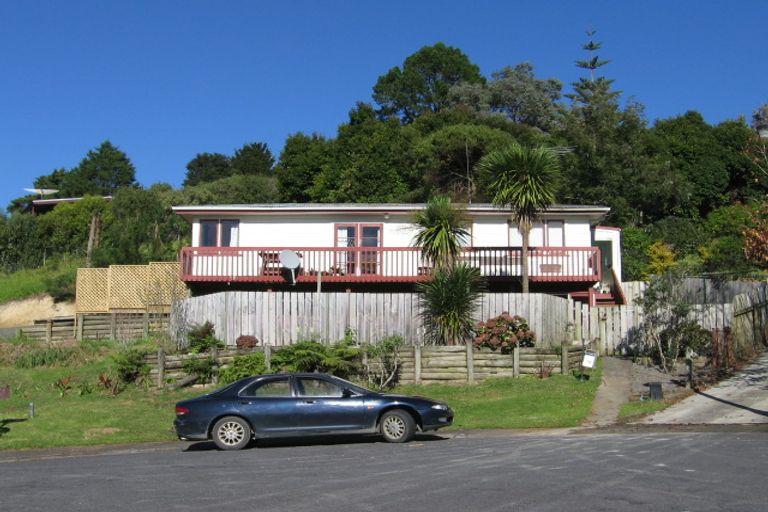 Photo of property in 16 Win Grove, Hatfields Beach, Orewa, 0931