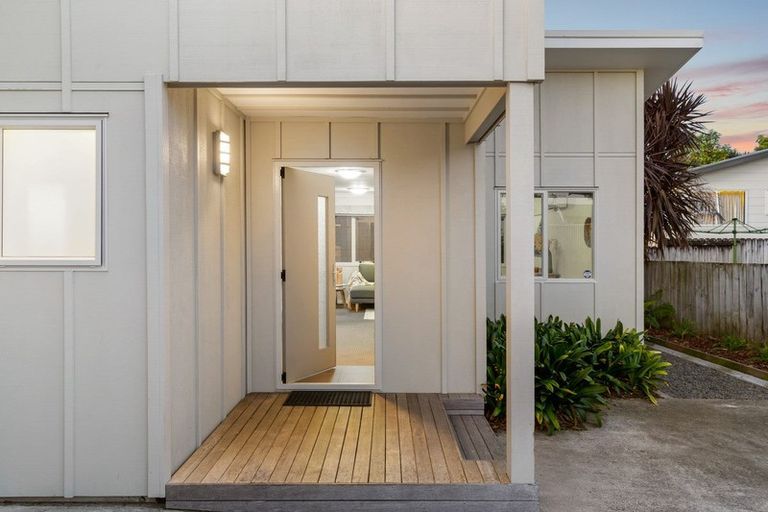 Photo of property in 17a Jonathon Street, Brookfield, Tauranga, 3110