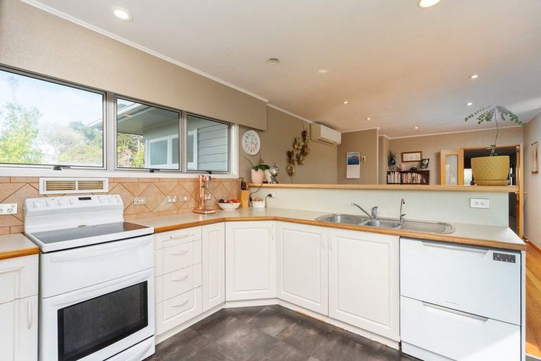 Photo of property in 65 Fisher Terrace, Te Kamo, Whangarei, 0112