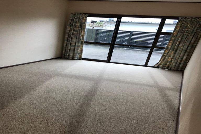 Photo of property in 28 Drivers Road, Maori Hill, Dunedin, 9010