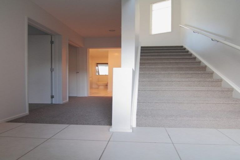 Photo of property in 1/206 Manuka Road, Bayview, Auckland, 0629