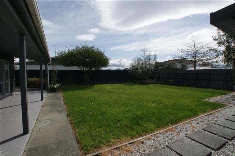 Photo of property in 2a Nikau Drive, Redwoodtown, Blenheim, 7201