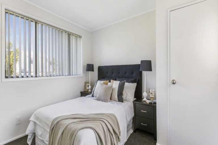 Photo of property in 2/3 Kohiwi Road, Manurewa, Auckland, 2102