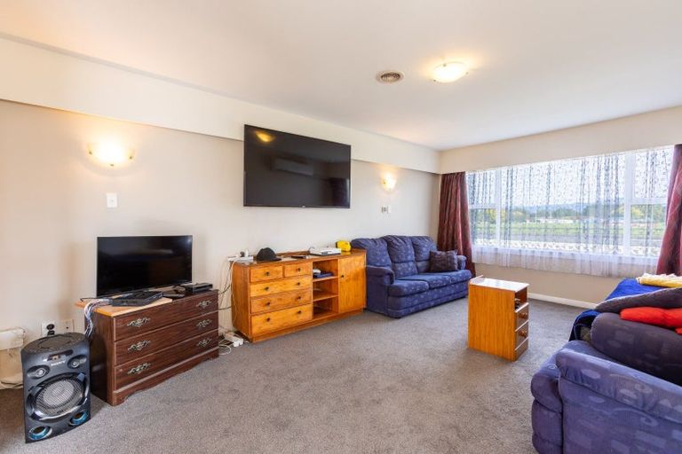 Photo of property in 82 Guy Street, Dannevirke, 4930