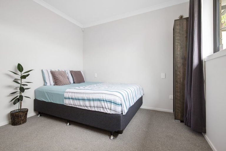 Photo of property in 12a Henry Curd Terrace, Pukekohe, 2120