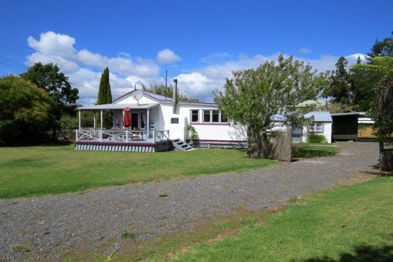 Photo of property in 229 Hauraki Road, Coromandel, 3506