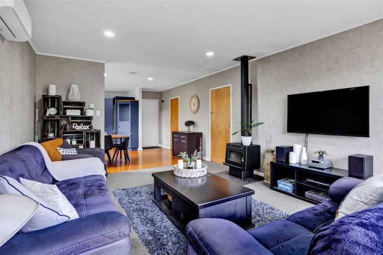 Photo of property in 361 Corbett Road, Paraite, New Plymouth, 4373