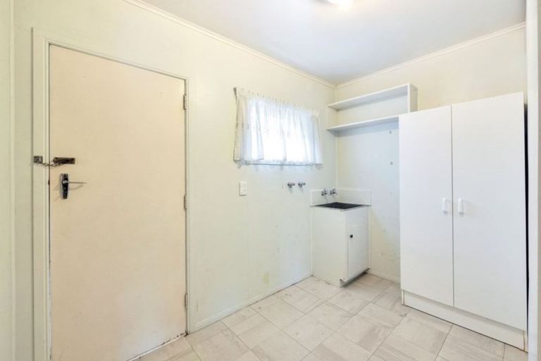 Photo of property in 1/29 Manse Road, Pahurehure, Papakura, 2113