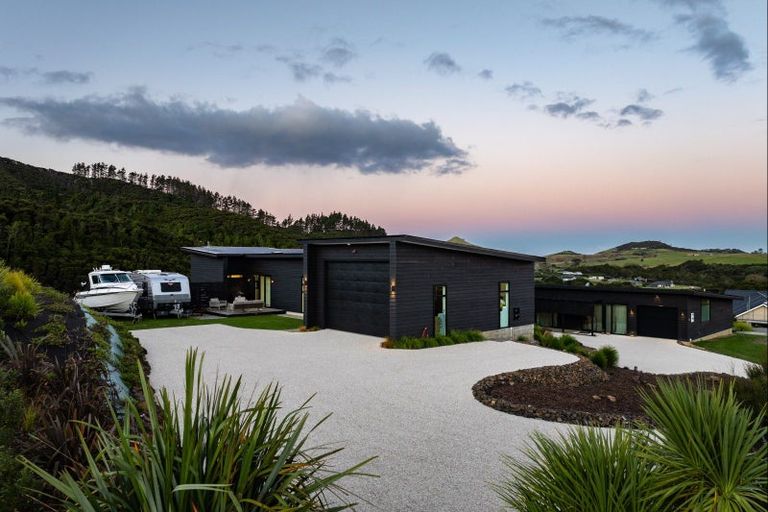 Photo of property in 84 Robert Hastie Drive, Mangawhai, 0573