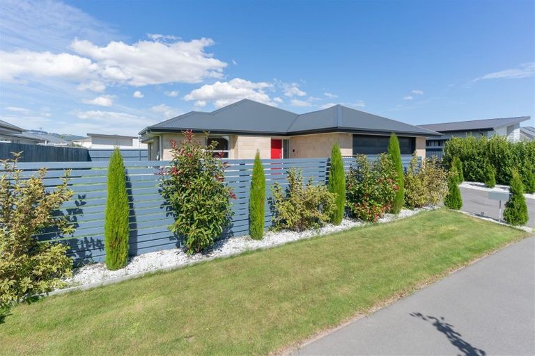 Photo of property in 42 Meyer Crescent, Halswell, Christchurch, 8025