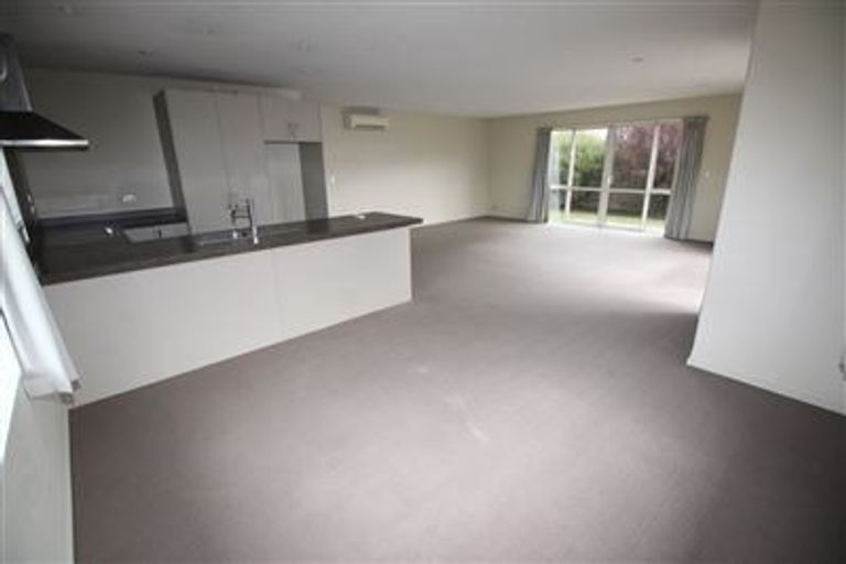 Photo of property in 8 Manuka Street, Pegasus, 7612