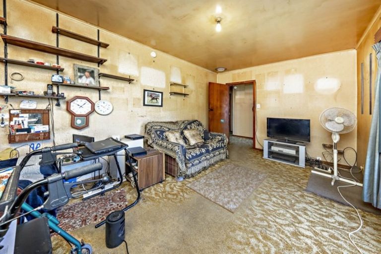 Photo of property in 4 Atkinson Avenue, Papatoetoe, Auckland, 2025