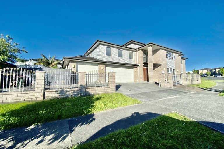 Photo of property in 54 Killarney Drive, Flat Bush, Auckland, 2019