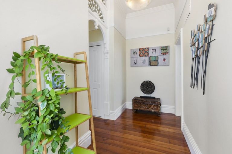 Photo of property in 42 Bolton Street, Petone, Lower Hutt, 5012