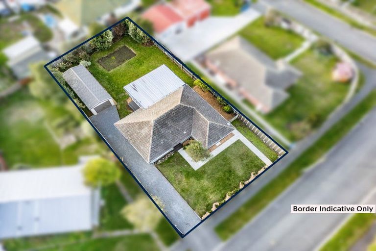 Photo of property in 17 Doreen Street, Aranui, Christchurch, 8061