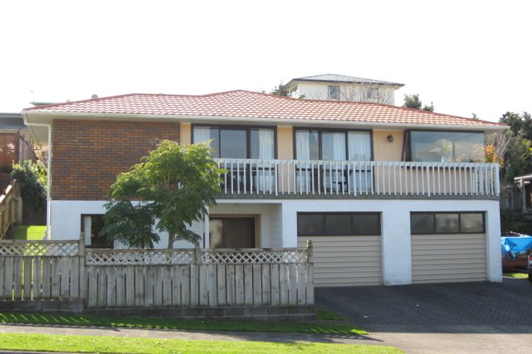 Photo of property in 12 Cannon Street, Westown, New Plymouth, 4310