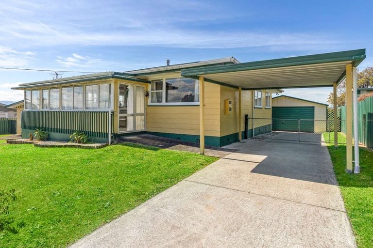 Photo of property in 52 Mallard Drive, Selwyn Heights, Rotorua, 3015