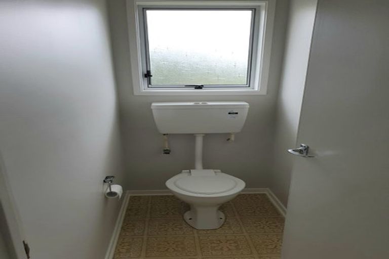 Photo of property in 1/46d Salisbury Road, Birkdale, Auckland, 0626