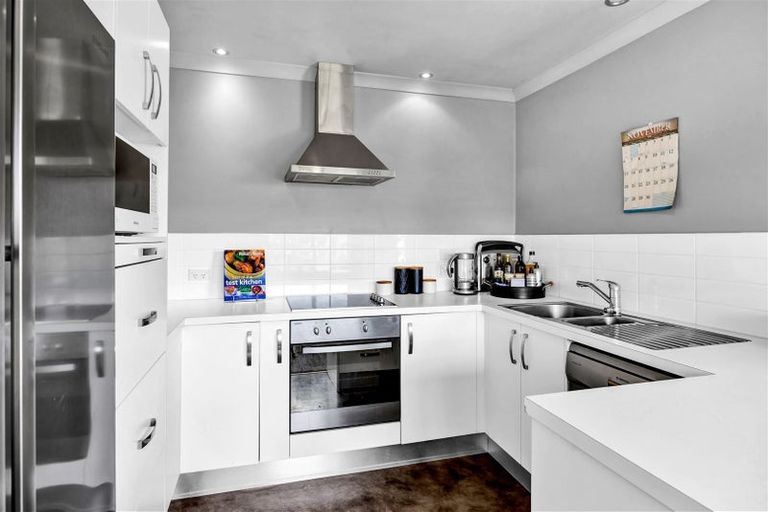 Photo of property in 54 Penrod Drive, Bell Block, New Plymouth, 4312