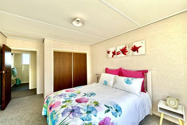 Photo of property in 37a-b Puriri Street, Highfield, Timaru, 7910