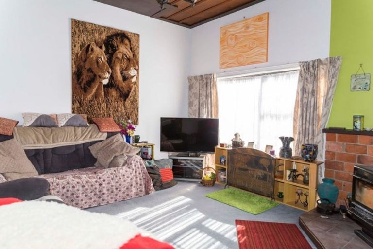 Photo of property in 20 Princess Street, Dannevirke, 4930