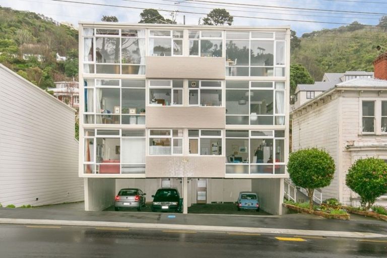 Photo of property in 374 Tinakori Road, Thorndon, Wellington, 6011