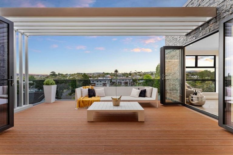 Photo of property in 3/46 Northboro Road, Hauraki, Auckland, 0622