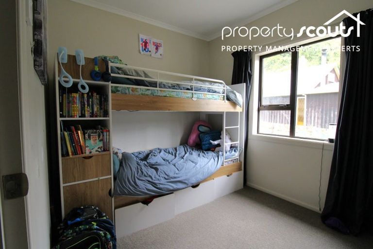 Photo of property in 89 Blanket Bay Road, Sawyers Bay, Port Chalmers, 9023